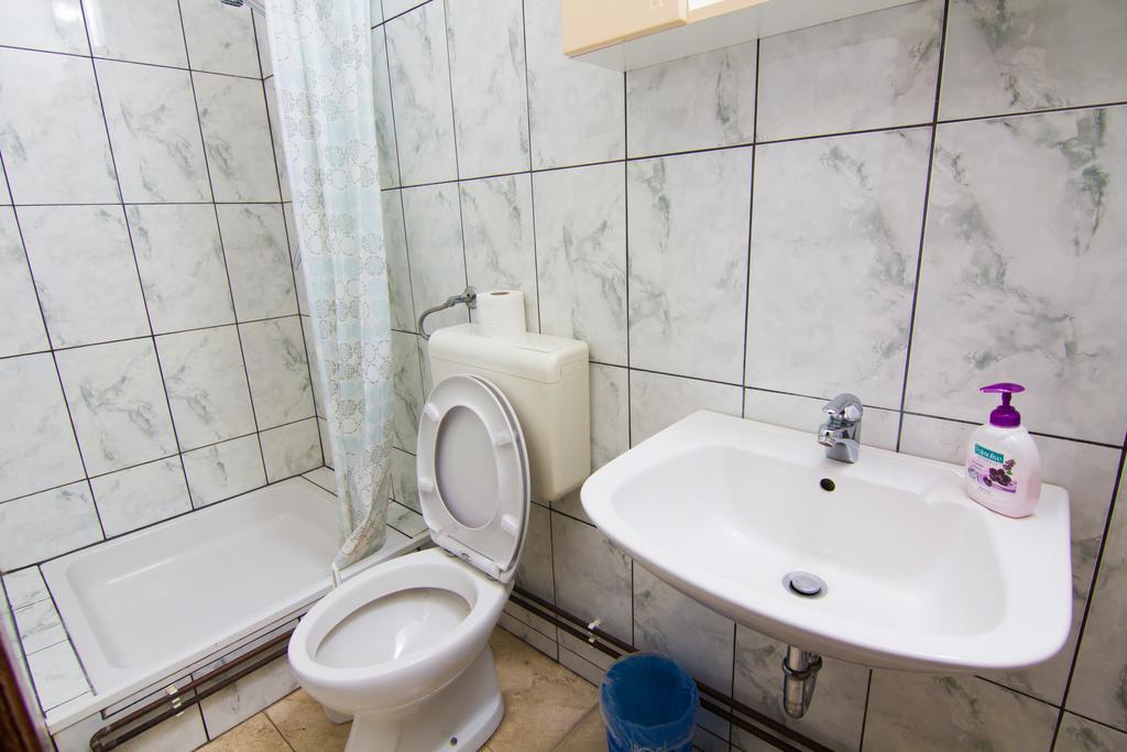 Apartmani Zuzic Krk Town Zimmer foto
