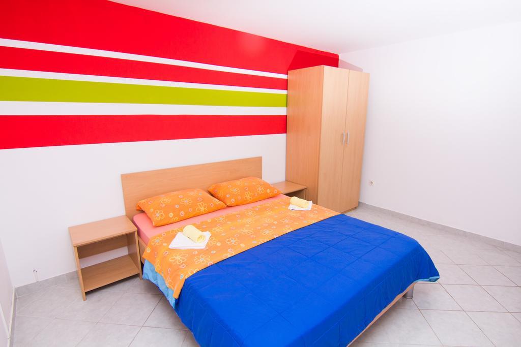 Apartmani Zuzic Krk Town Zimmer foto